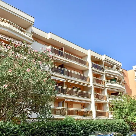 Daire Les Platanes-8 By Interhome *